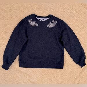 EXPRESS Embellished Shoulder Crew Neck Sweatshirt | Women’s Medium | Gray